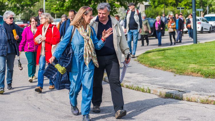 Spaziergang "unsichtbares Atzgersdorf" Spaziergang mit dem GB*Stadtteilmanagement