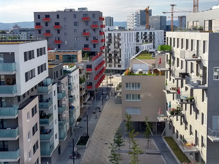 Bloch-Bauer-Promenade Bloch-Bauer-Promenade von oben