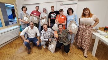 Gruppenfoto mit den 8 Mitgliedern des Grätzlrats.